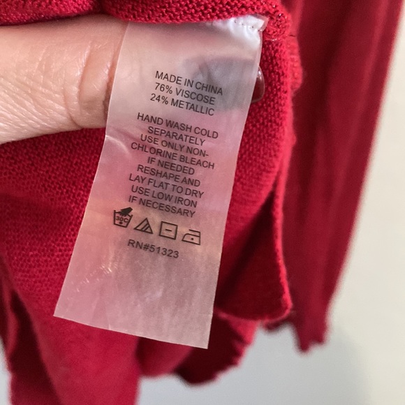 Open shoulder & open sleeve sweater ❤️ - Picture 7 of 7